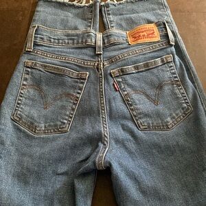 Levi jeans, size 26, blue, high wasted